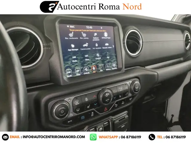 Jeep Wrangler view 13