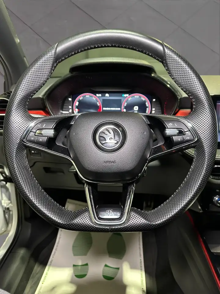 Skoda Fabia 1.0 mpi evo Monte Carlo 80cv, миниатюра 8