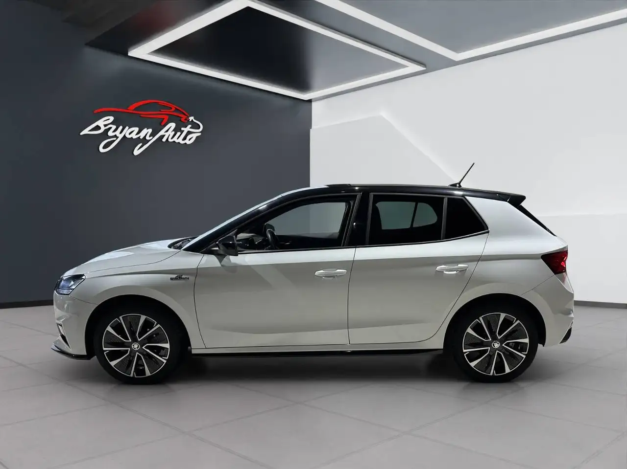 Skoda Fabia 1.0 mpi evo Monte Carlo 80cv, миниатюра 6