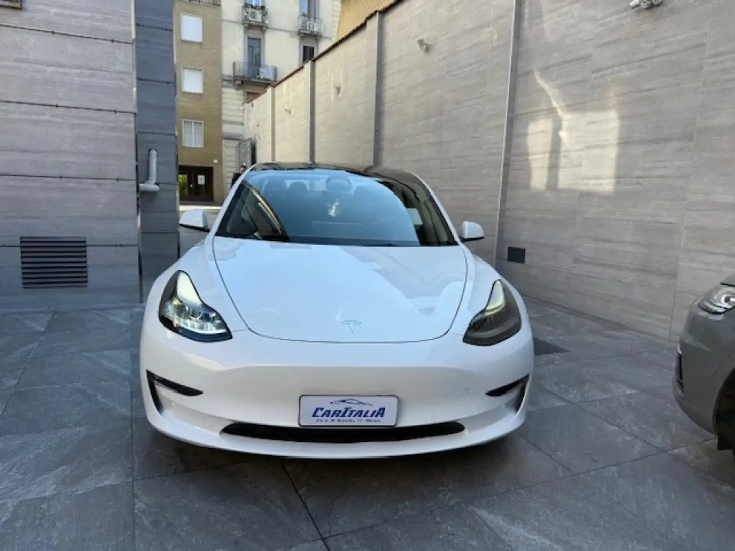 Tesla Model 3 Long Range Dual Motor AWD Bianco - 2