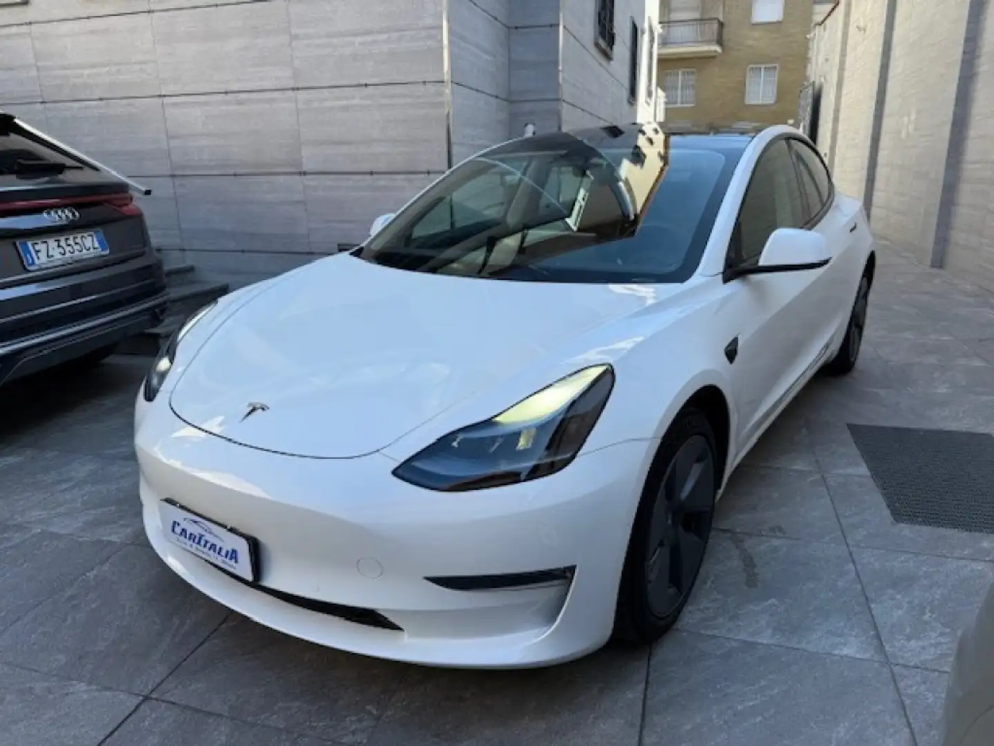 Tesla Model 3 Long Range Dual Motor AWD Bianco - 1