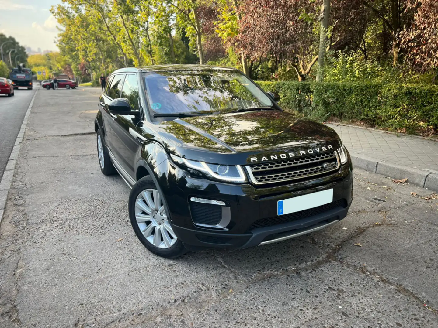 Land Rover Range Rover Evoque 2.0TD4 Pure 4WD 180 - 2