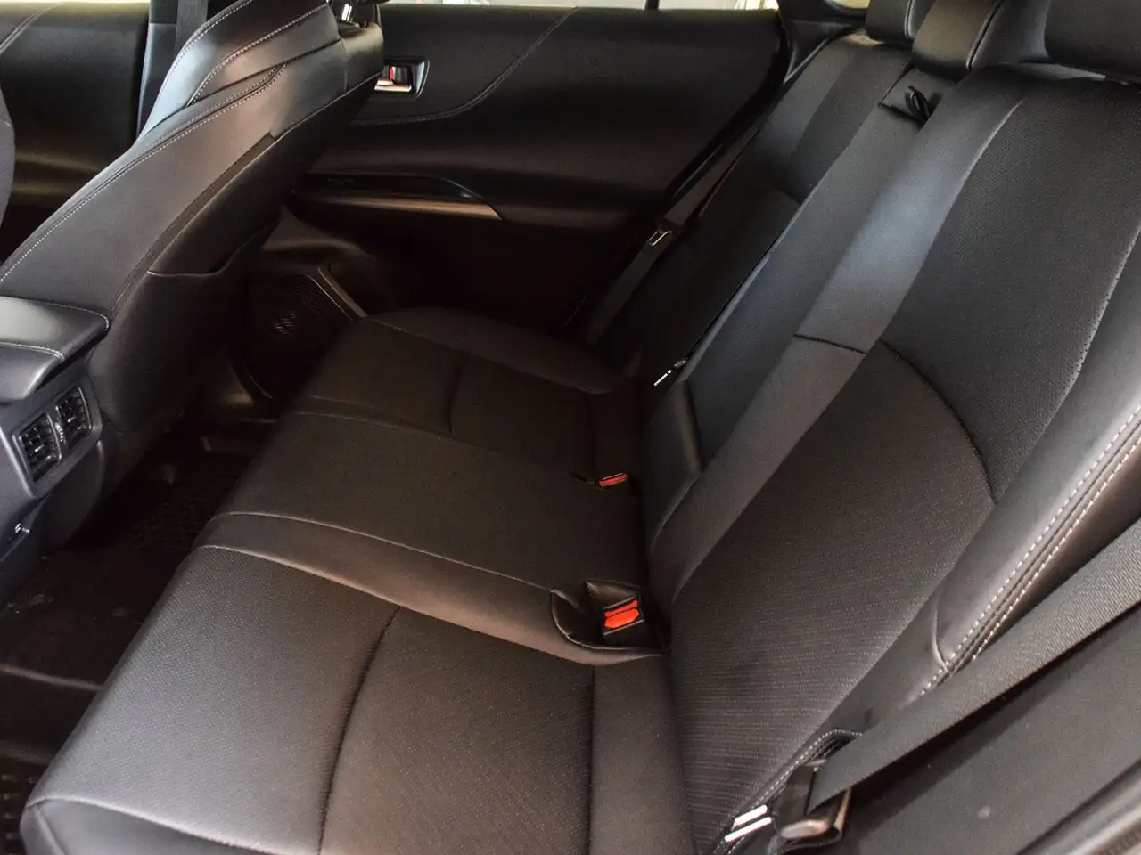 Toyota Venza снимка Toyota Venza