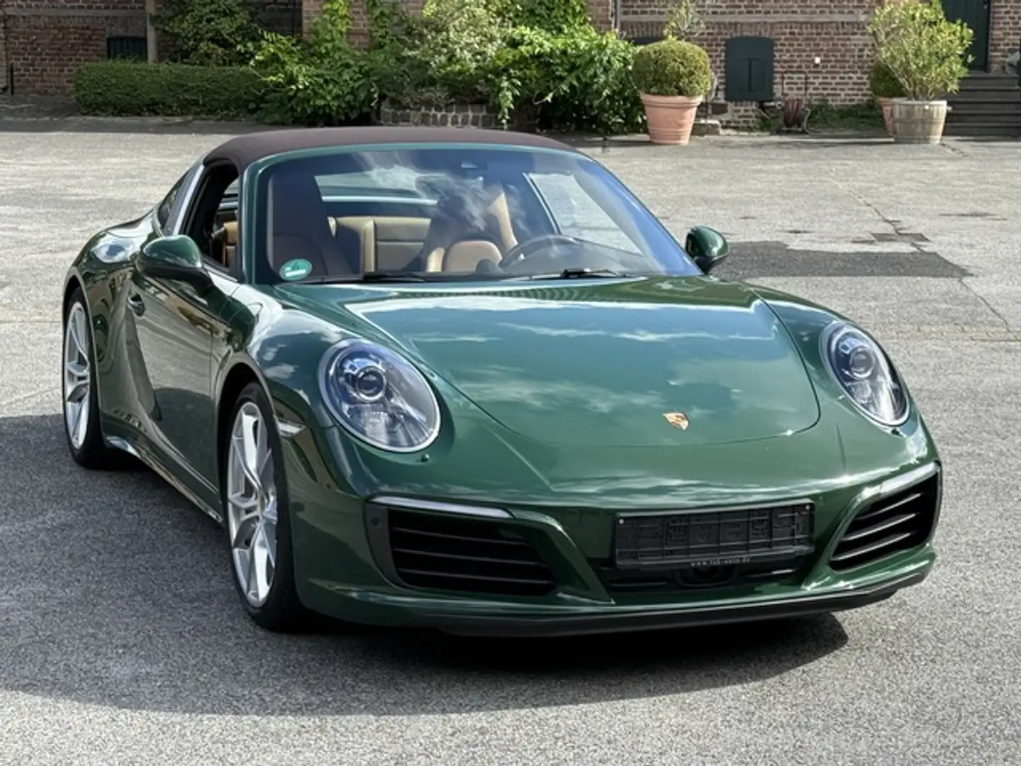 Porsche 991 911 Targa 4S EINZELSTÜCK*H-LENKUNG*BOSE*SPORT-CHR Groen - 1