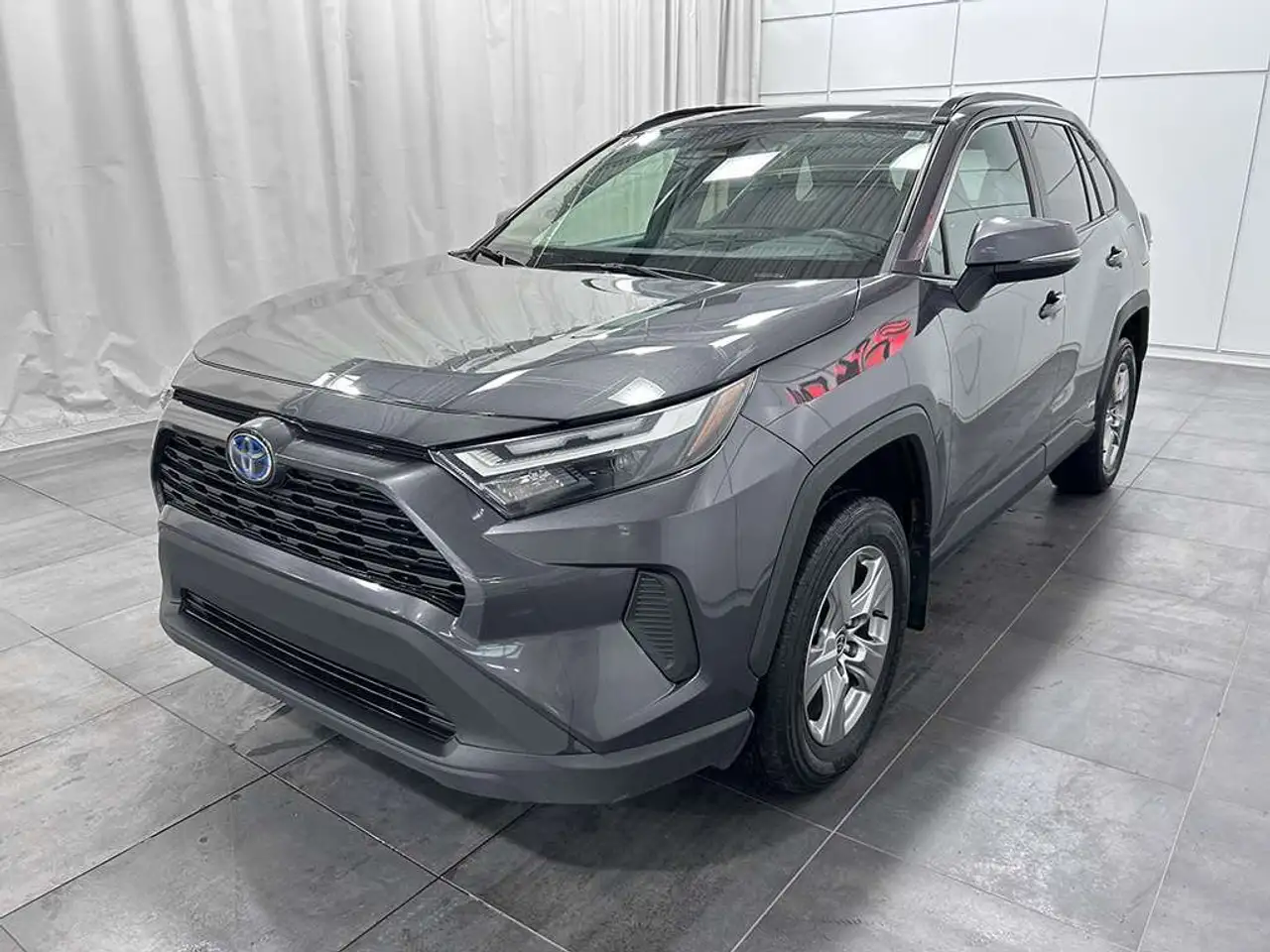 Toyota RAV 4 снимка Toyota RAV 4