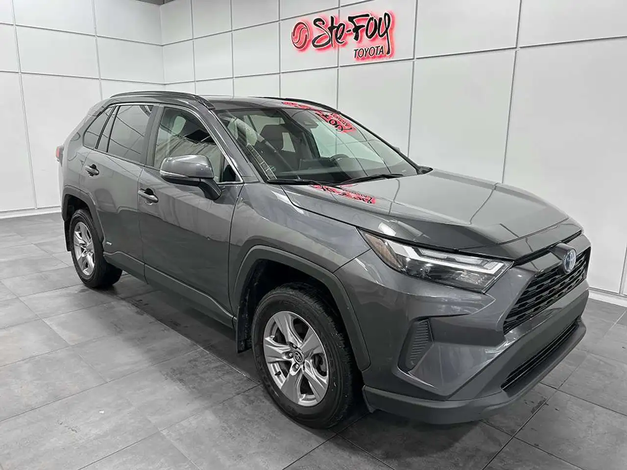 Toyota RAV 4 снимка Toyota RAV 4