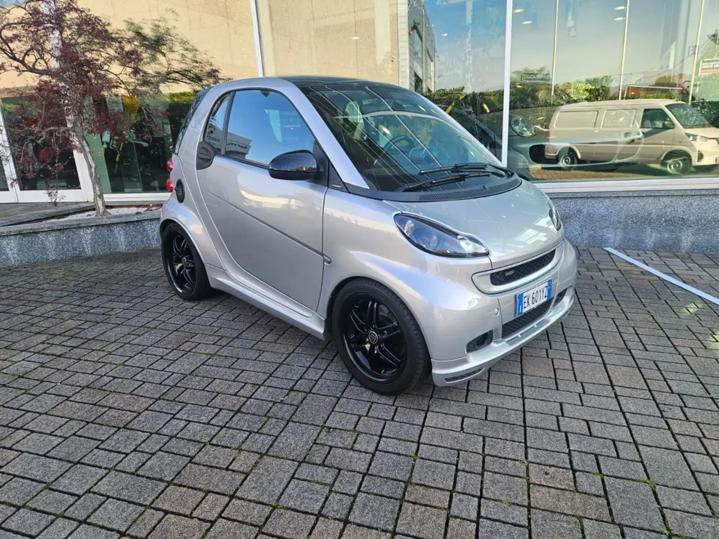 smart forTwo 1000 72 kW coupé BRABUS Xclusive Grigio - 1