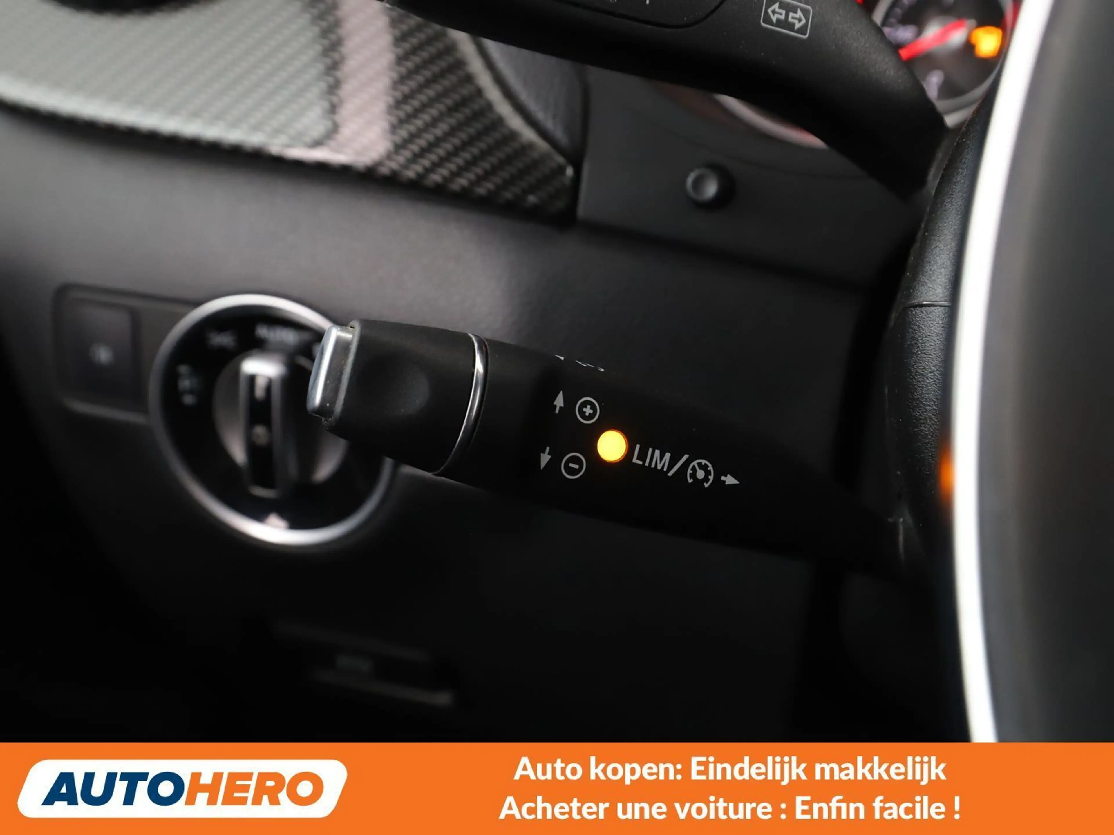 Mercedes-Benz B 220 B 220 4Matic AMG Line — photo 10