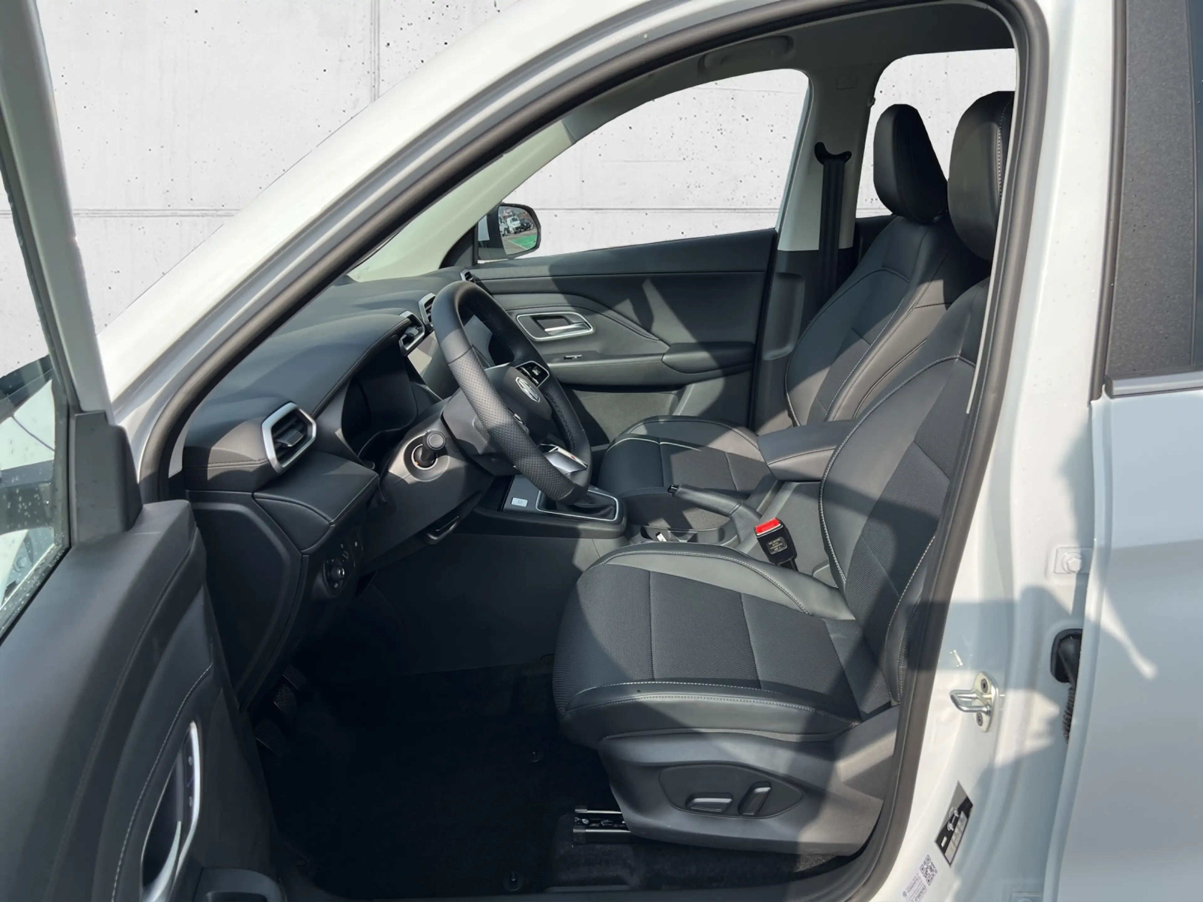 MG ZS Benzin+ Comfort FWD 5tg. — photo 6