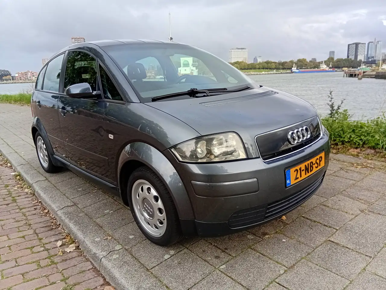 Audi A2