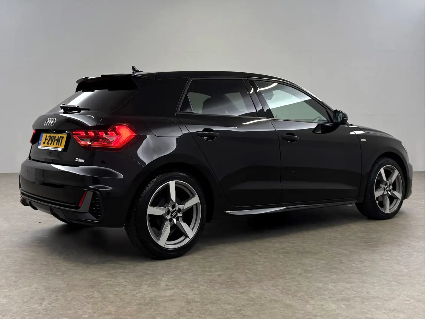 Audi A1 25 TFSI S-line | Virtual | Carplay | Cruise | Park Negro - 2