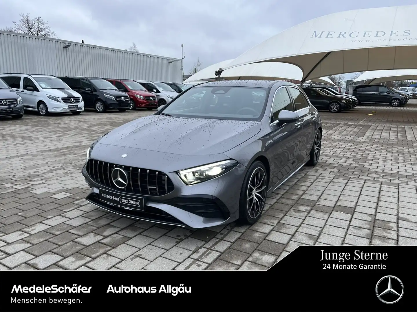 Mercedes-Benz A 35 AMG A 35 AMG 4M Pano Keyless M-LED "neues Modell" Park Grau - 1