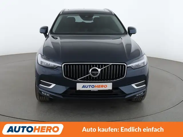 Volvo XC60 view 9
