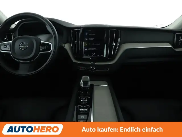 Volvo XC60 view 12
