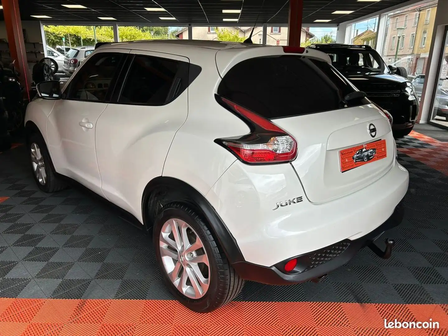 Nissan Juke I Phase III Pack TEKNA 1.5 DCI PURE DRIVE 110 cv Garantie 12 mois Blanc - 2