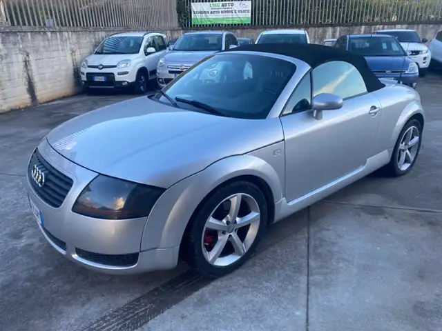Audi TT Audi TT Roadster 1.8 T 20V 225 CV cat quattro