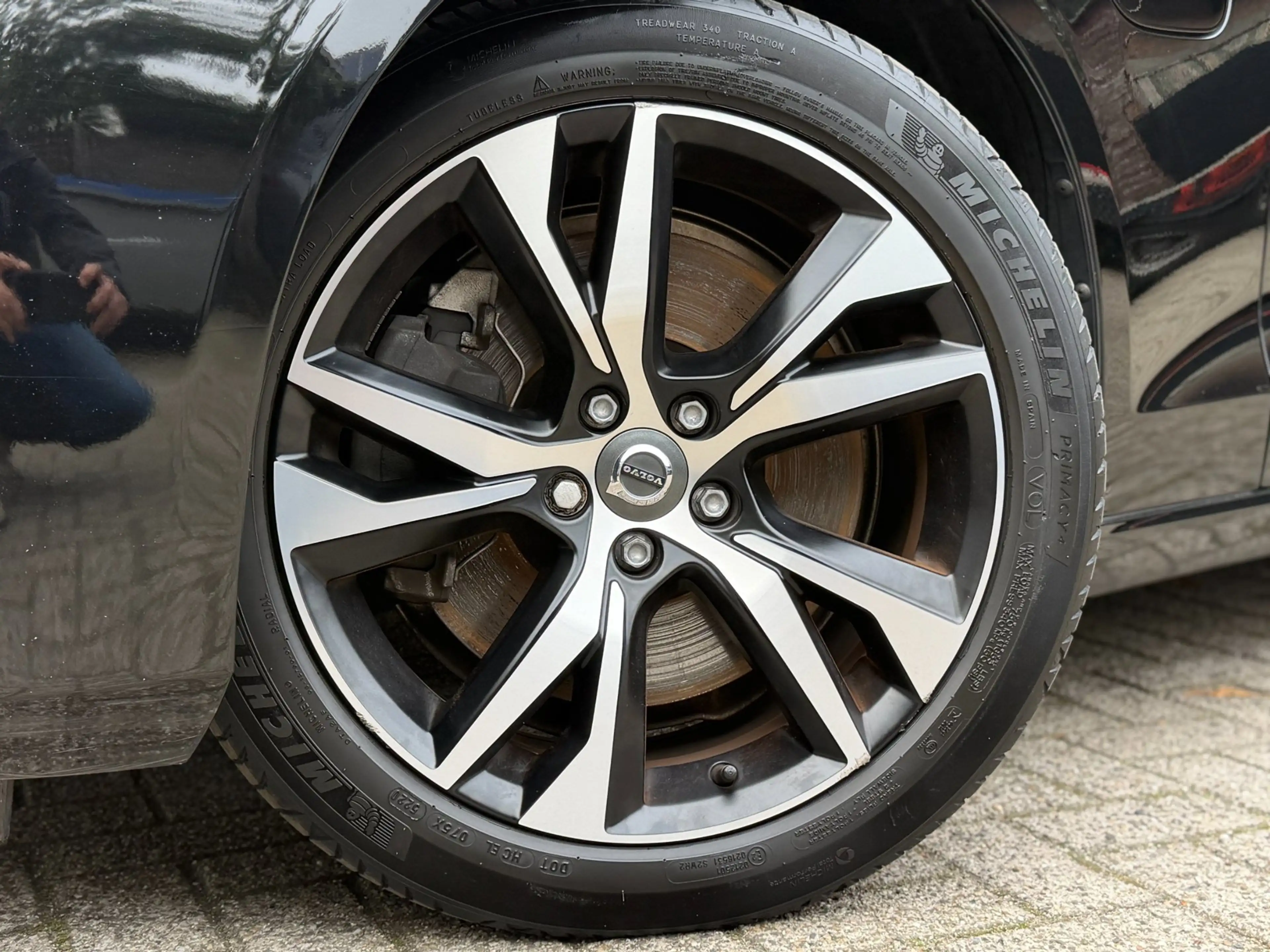 Volvo V60 2.0 T6 Recharge AWD R-Design | Pano | H&K | Camera — photo 6