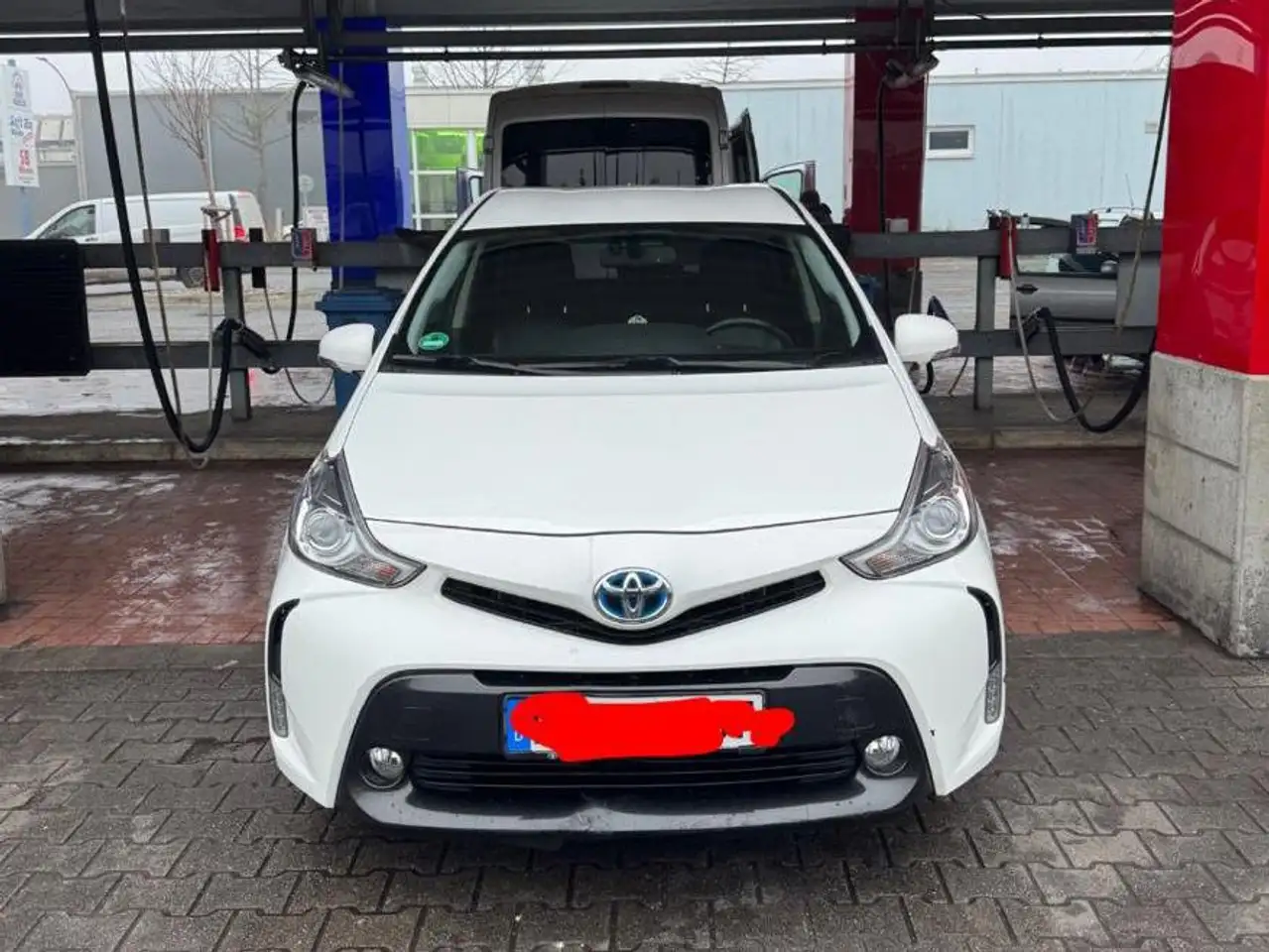 Toyota Prius+