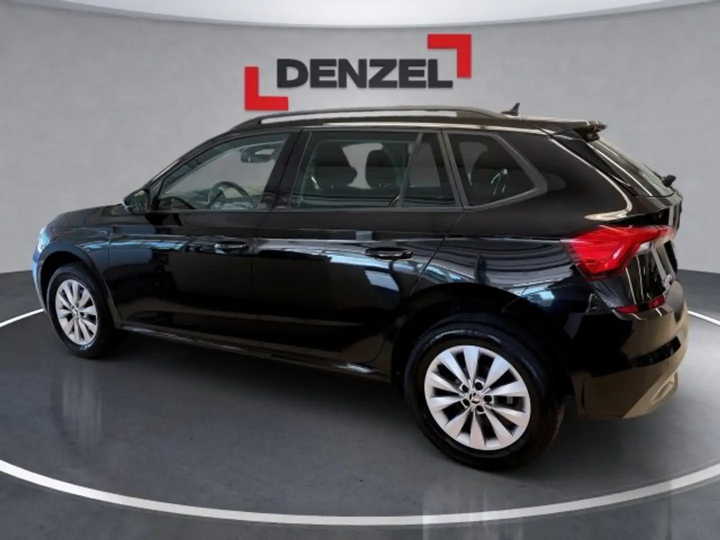 Skoda Kamiq 1,0 TSI DSG Schwarz - 2