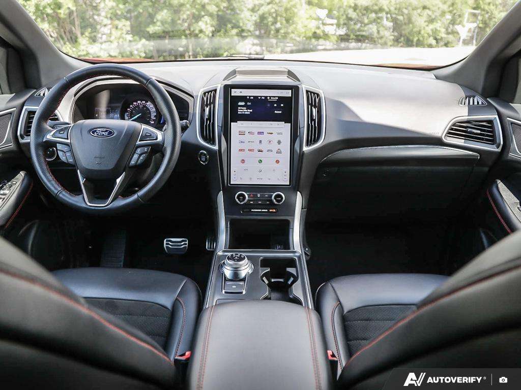 used 2024 Ford Edge car, priced at $31,300
