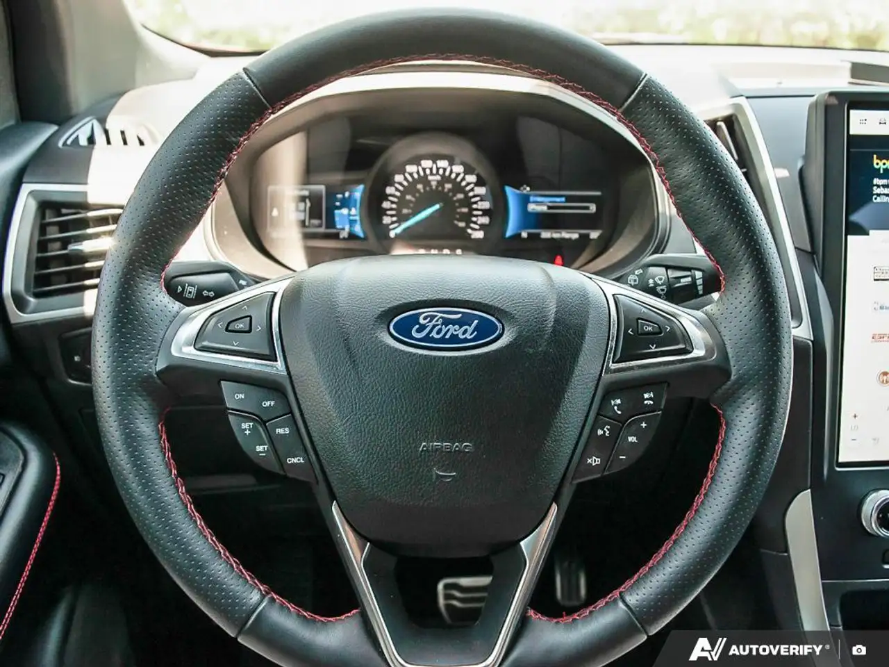 Ford Edge снимка Ford Edge