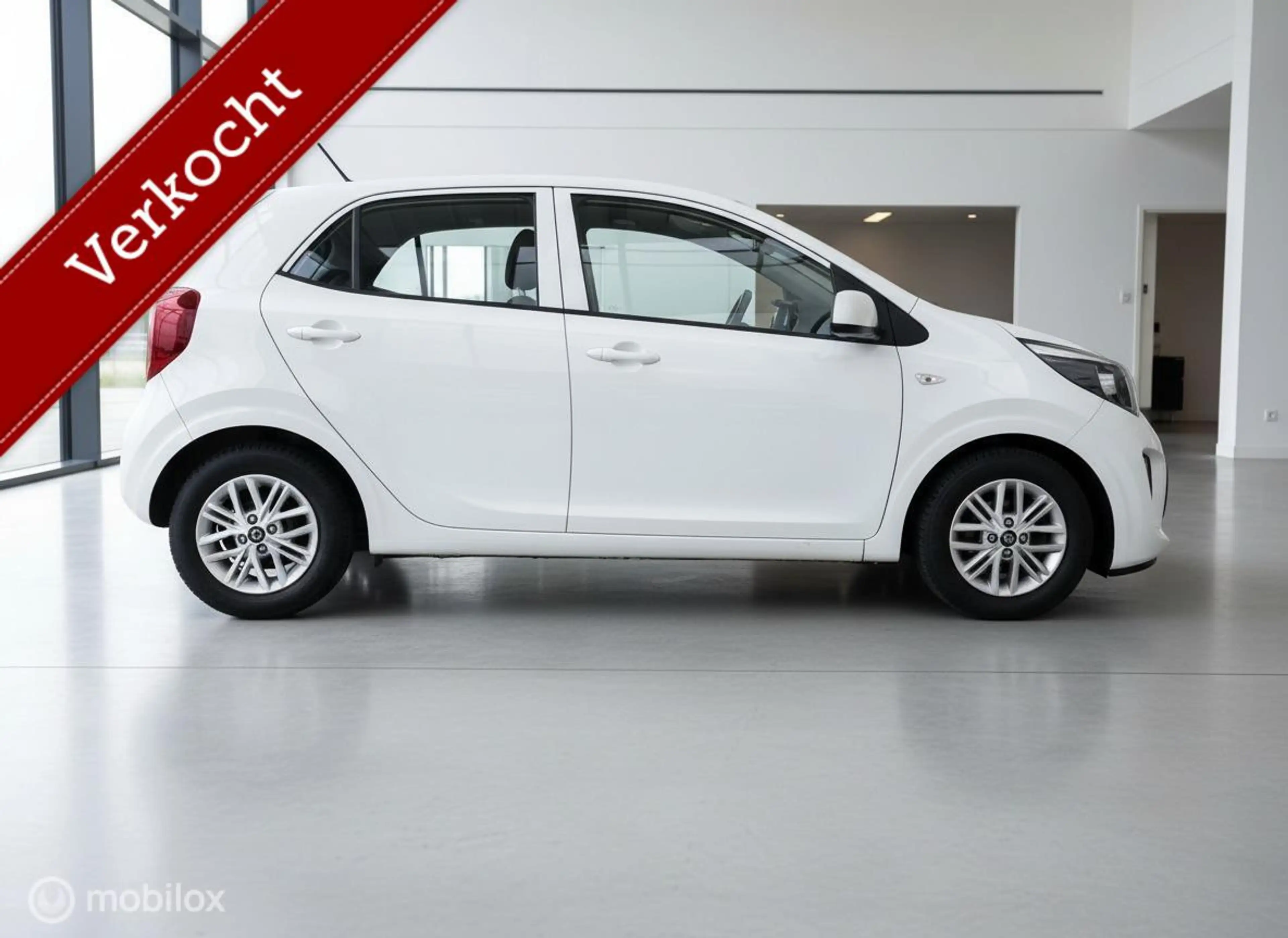Kia Picanto 1.0 DPi DynamicLine | Camera | Navi | CarPlay | Cr — photo 10