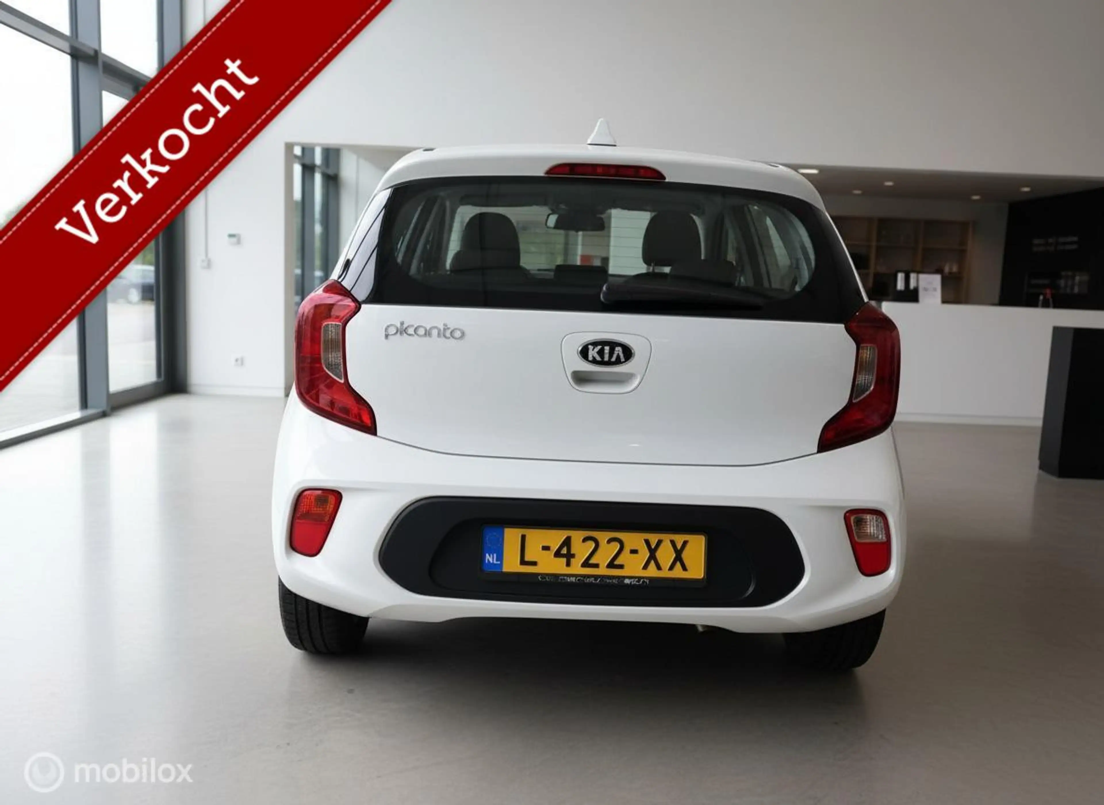 Kia Picanto 1.0 DPi DynamicLine | Camera | Navi | CarPlay | Cr — photo 6