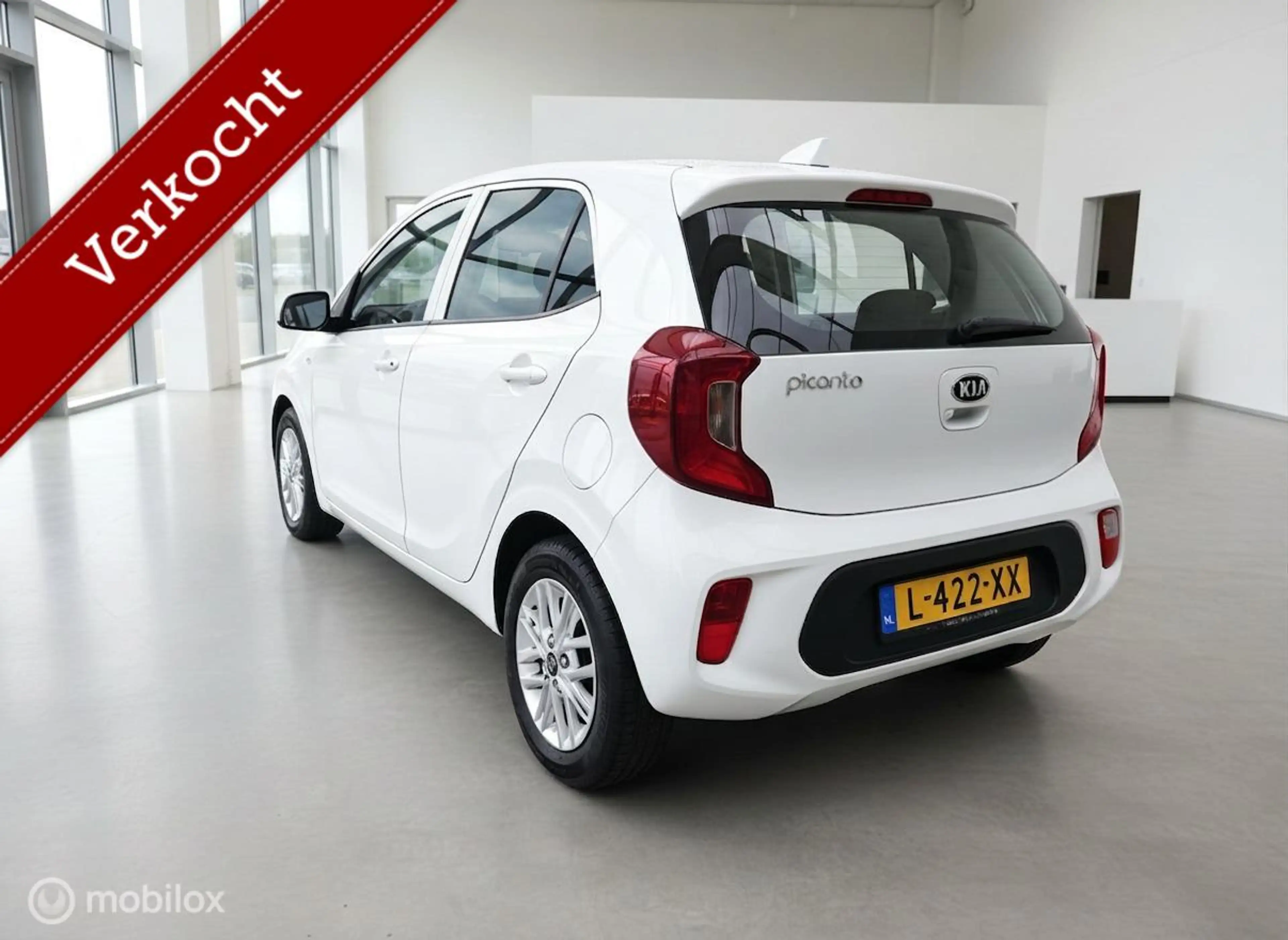 Kia Picanto 1.0 DPi DynamicLine | Camera | Navi | CarPlay | Cr — photo 5