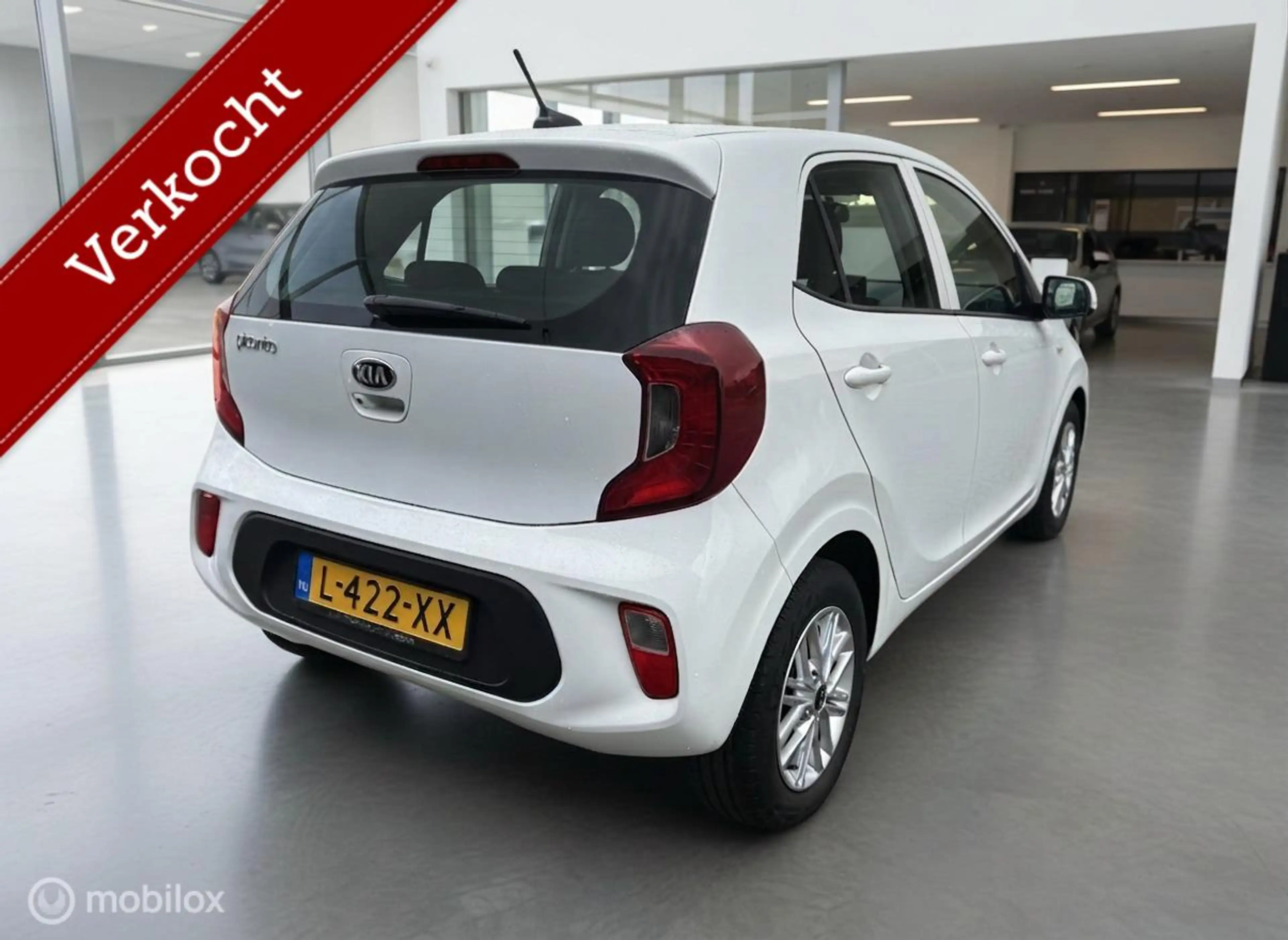 Kia Picanto 1.0 DPi DynamicLine | Camera | Navi | CarPlay | Cr — photo 8