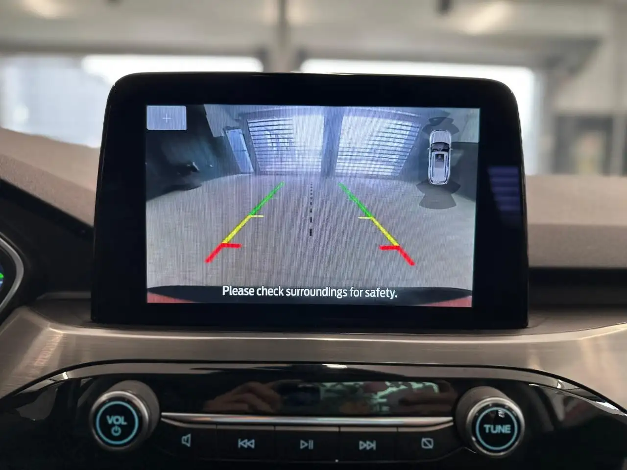 Ford Escape снимка Ford Escape