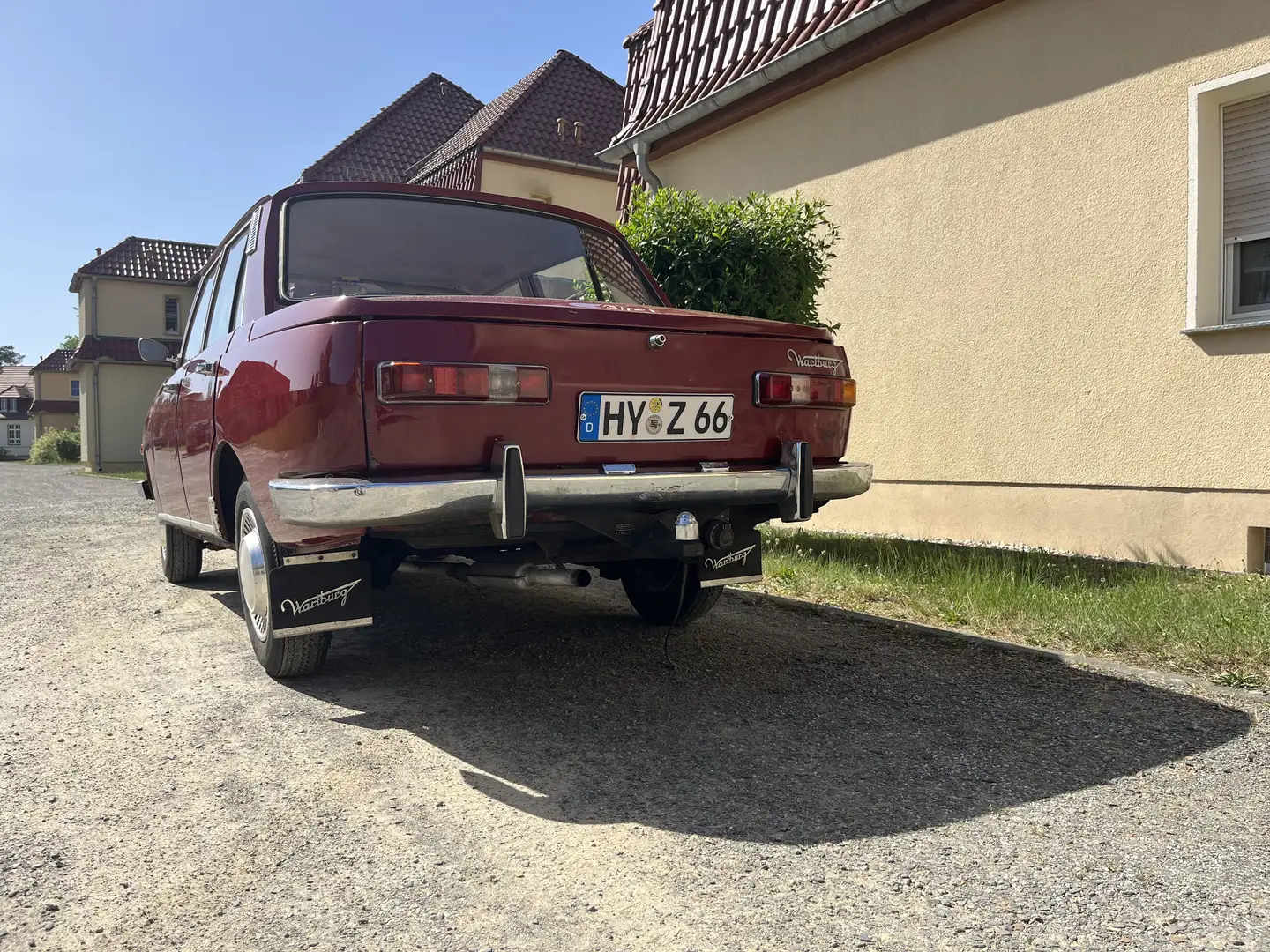Wartburg 353 Deluxe Rot - 2