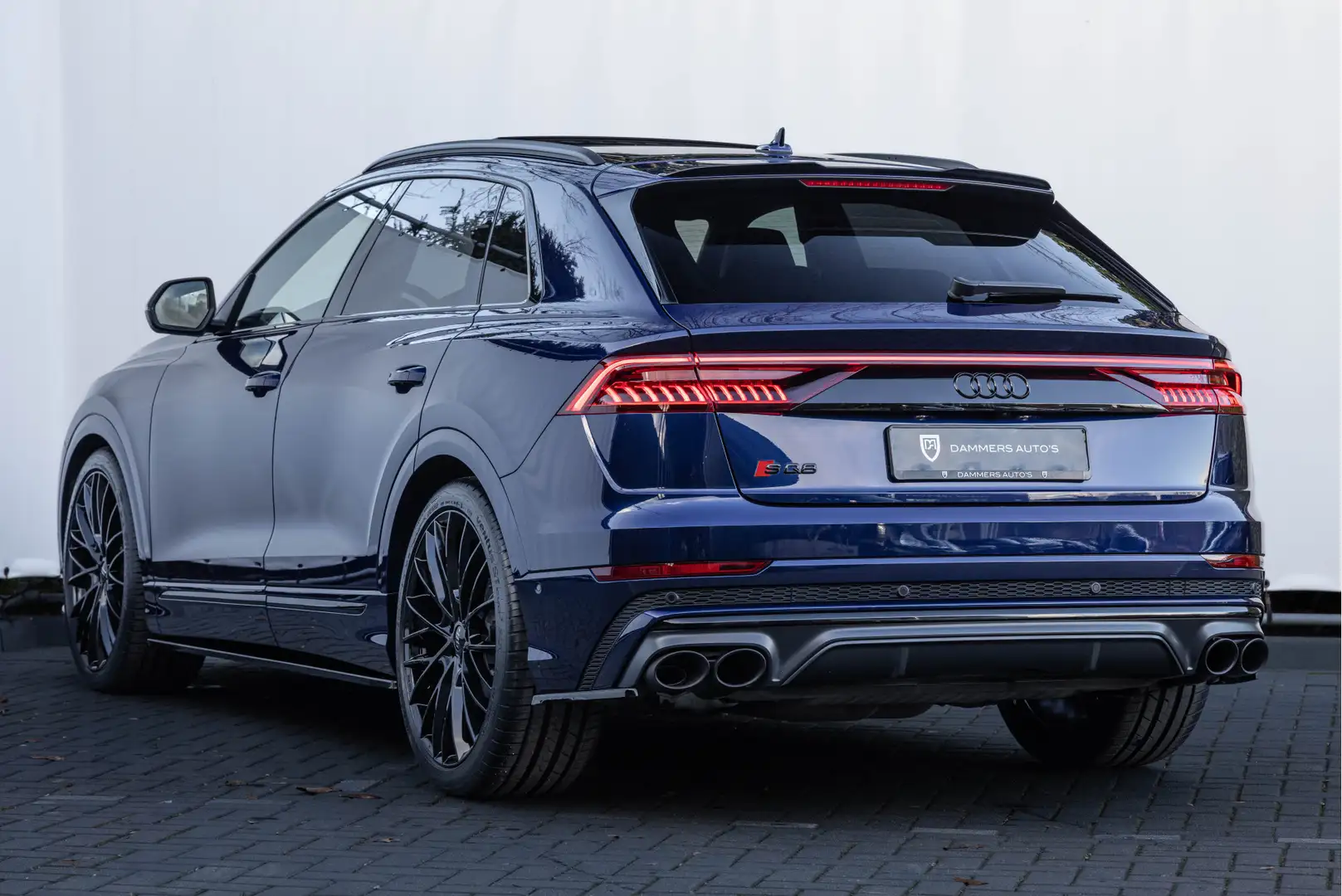 Audi SQ8 4.0 TFSI 507pk Quattro Pano Carbon B&O Advanced St Blauw - 2