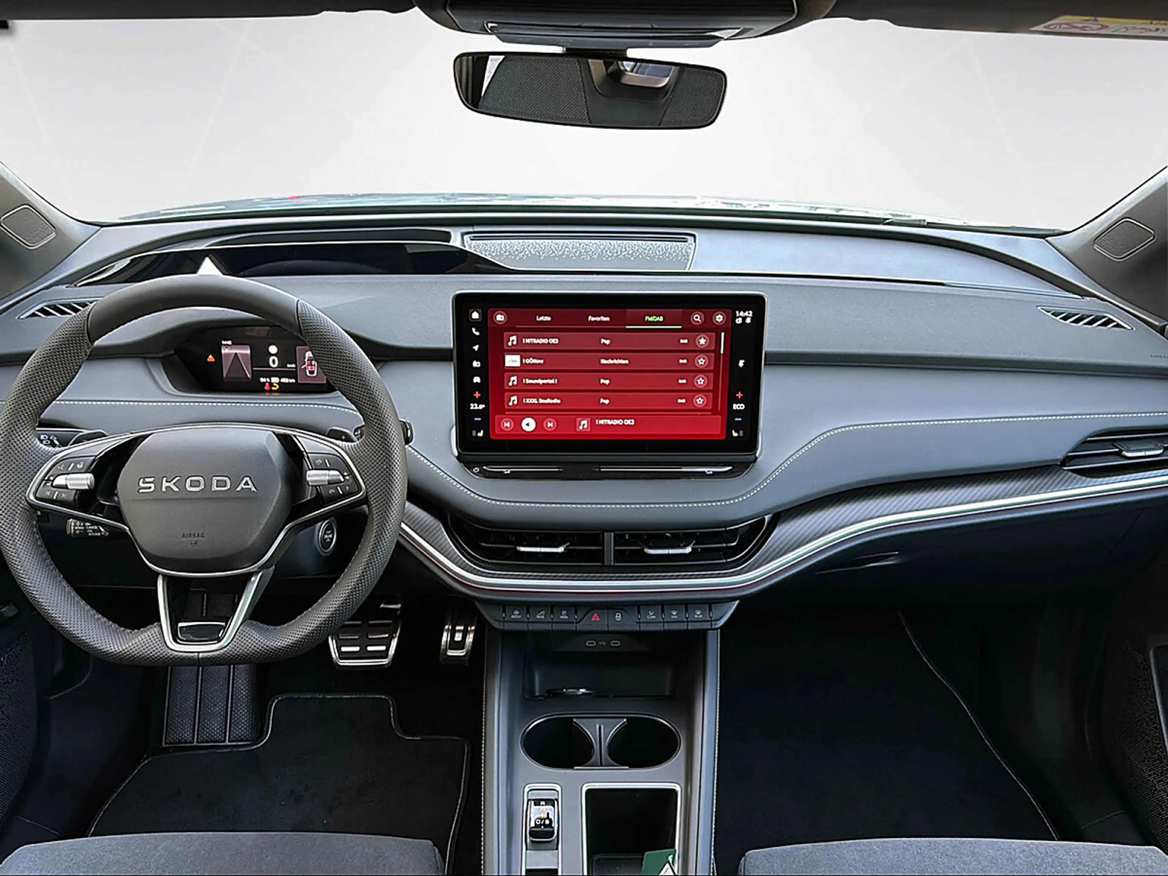 Skoda Enyaq Coupe 85 82kWh Sportline — photo 10