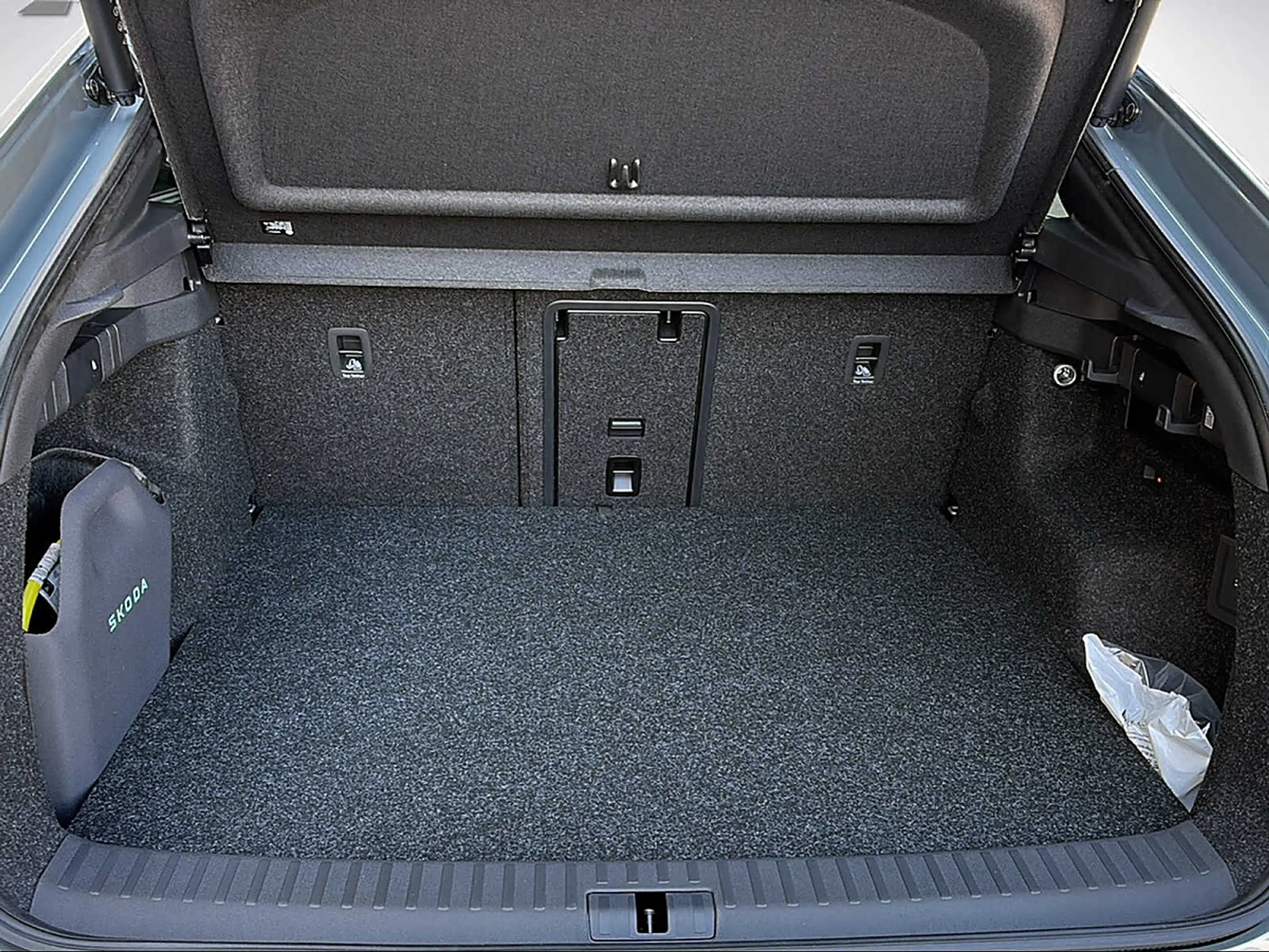 Skoda Enyaq Coupe 85 82kWh Sportline — photo 6
