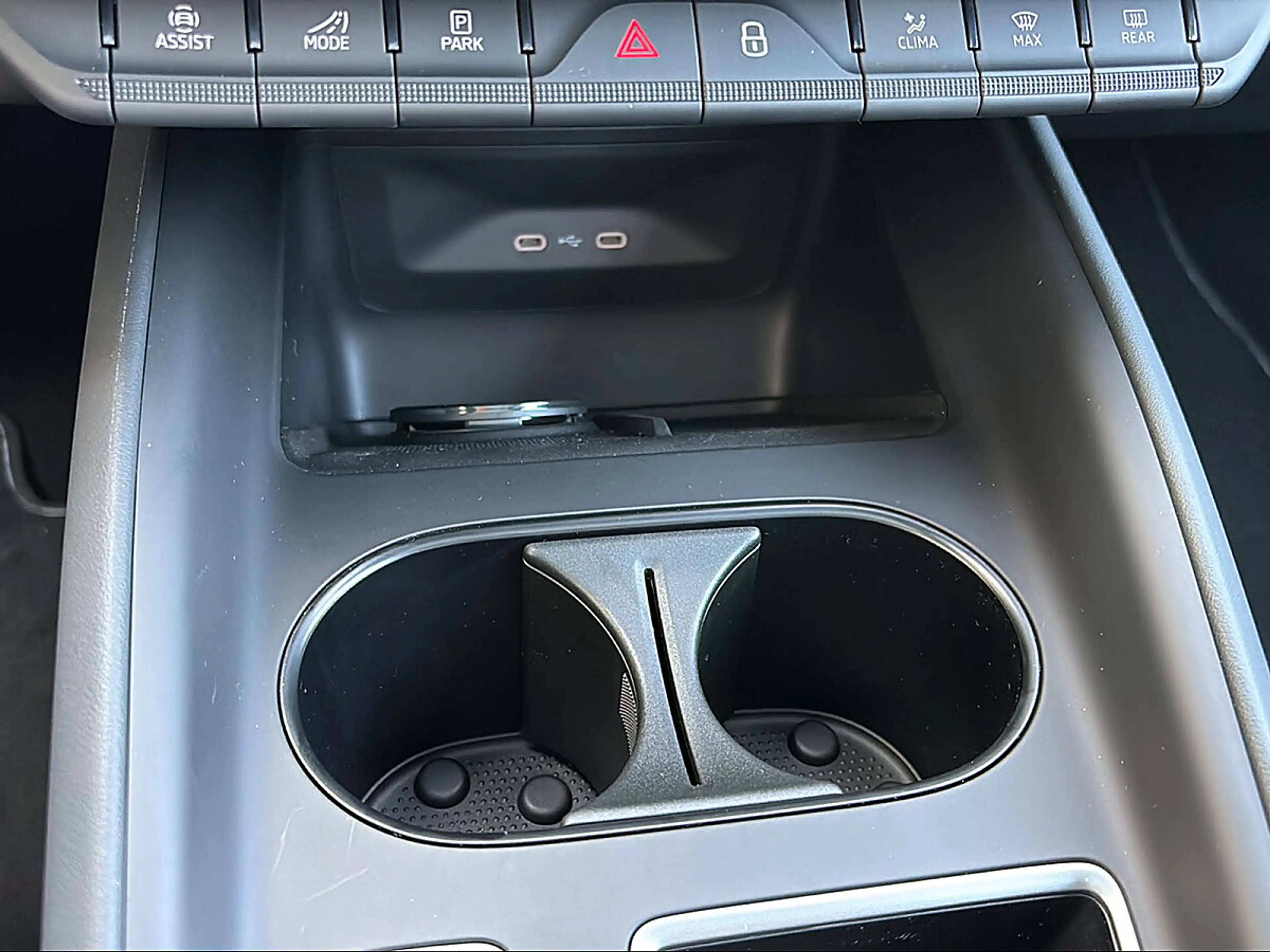Skoda Enyaq Coupe 85 82kWh Sportline — photo 12