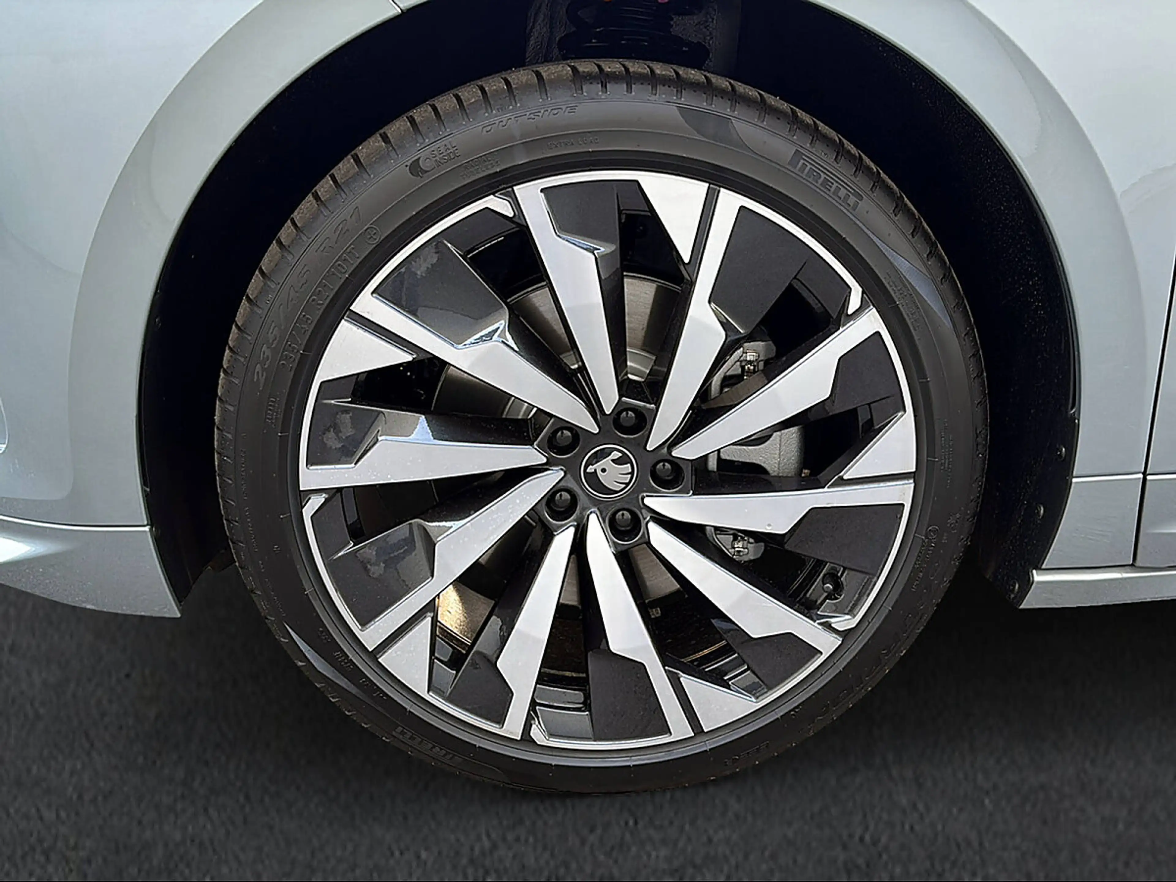 Skoda Enyaq Coupe 85 82kWh Sportline — photo 5