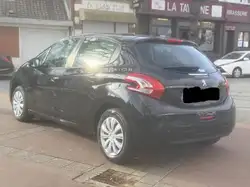 Peugeot 208 1.4 HDi 68ch BVM5 Active