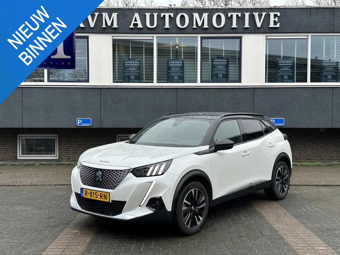 Peugeot e-2008 EV GT Première 3 fase 50 kWh VAN: 18.400,- VOOR: 1 Wit - 1