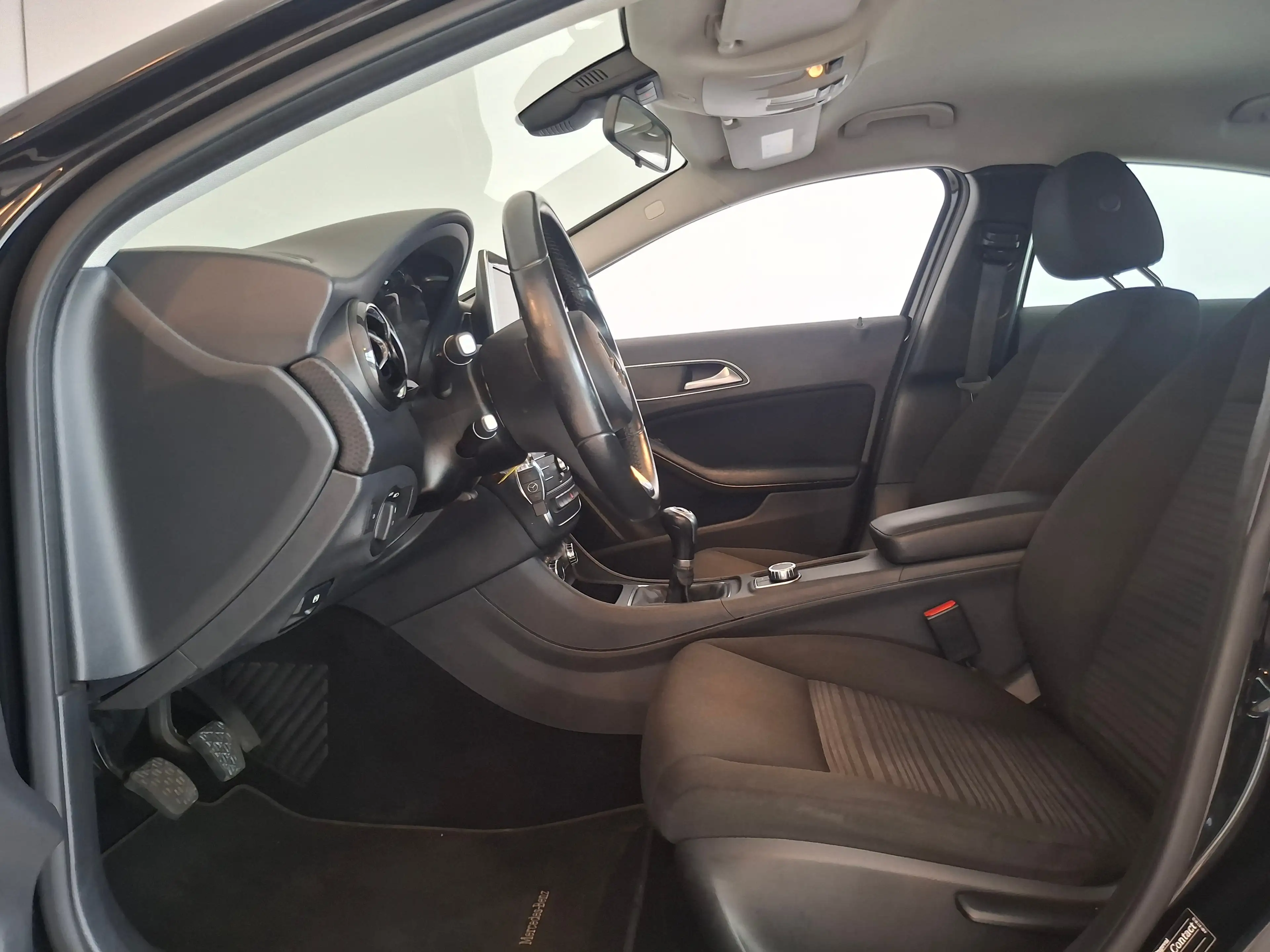 Mercedes-Benz A 180 Ambition NAVI PDC LMV — photo 3