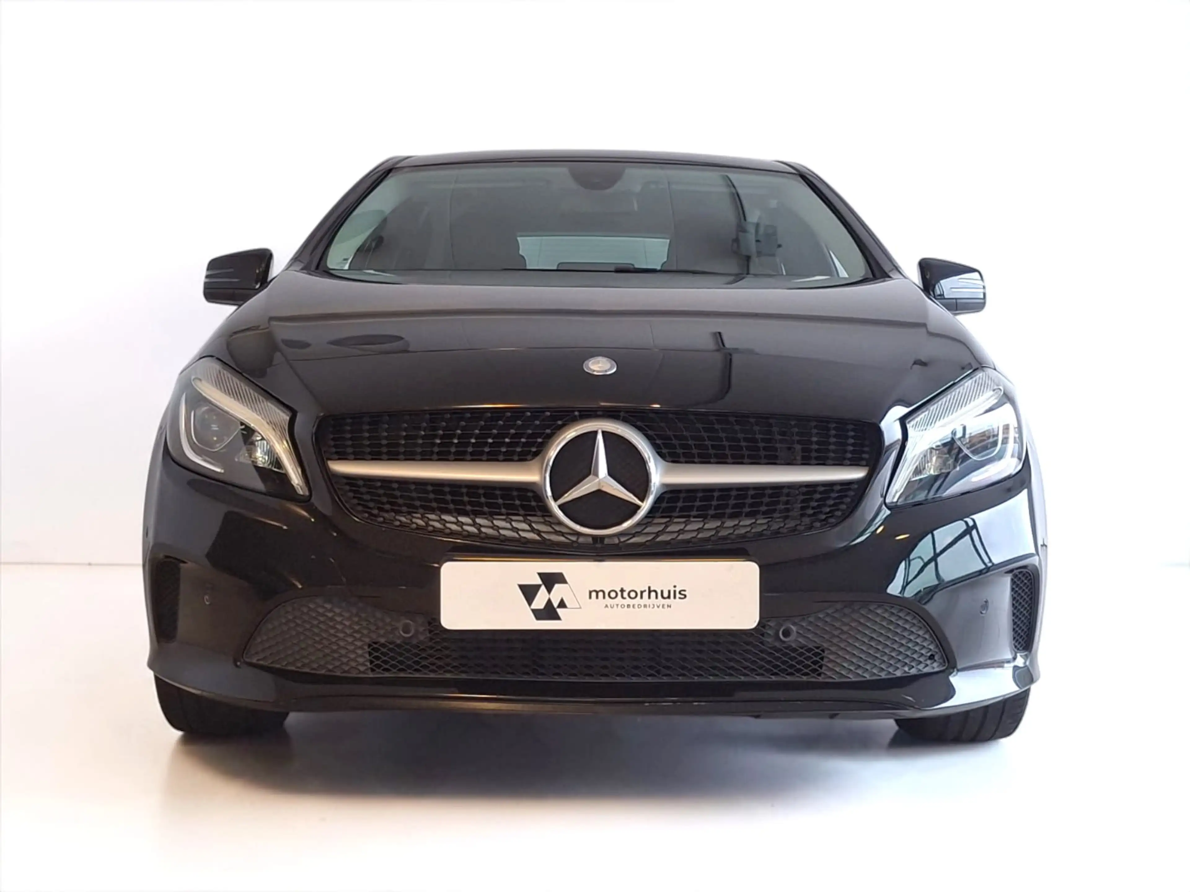 Mercedes-Benz A 180 Ambition NAVI PDC LMV — photo 11