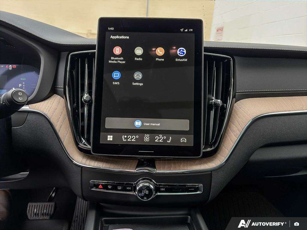 2026 Volvo XC60 T8 AWD Ultra Dark Theme thumb 19