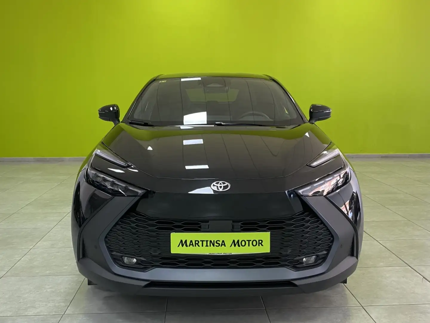 Toyota C-HR 140H Advance Negro - 2