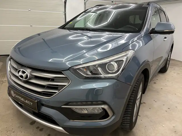 Hyundai SANTA FE Santa Fe blue 2.2 CRDI 4WD Automatik Style