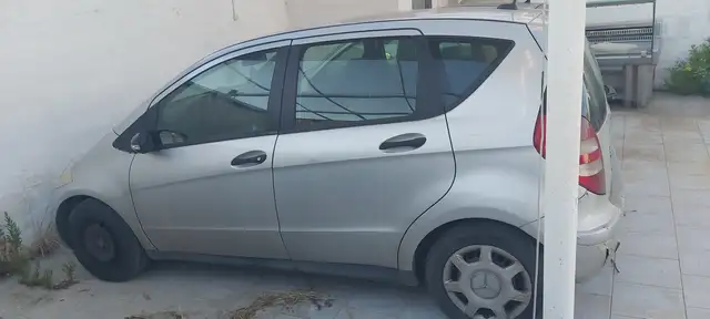 Mercedes-Benz 170 Classe A cambio automatico con soli 170.000 km