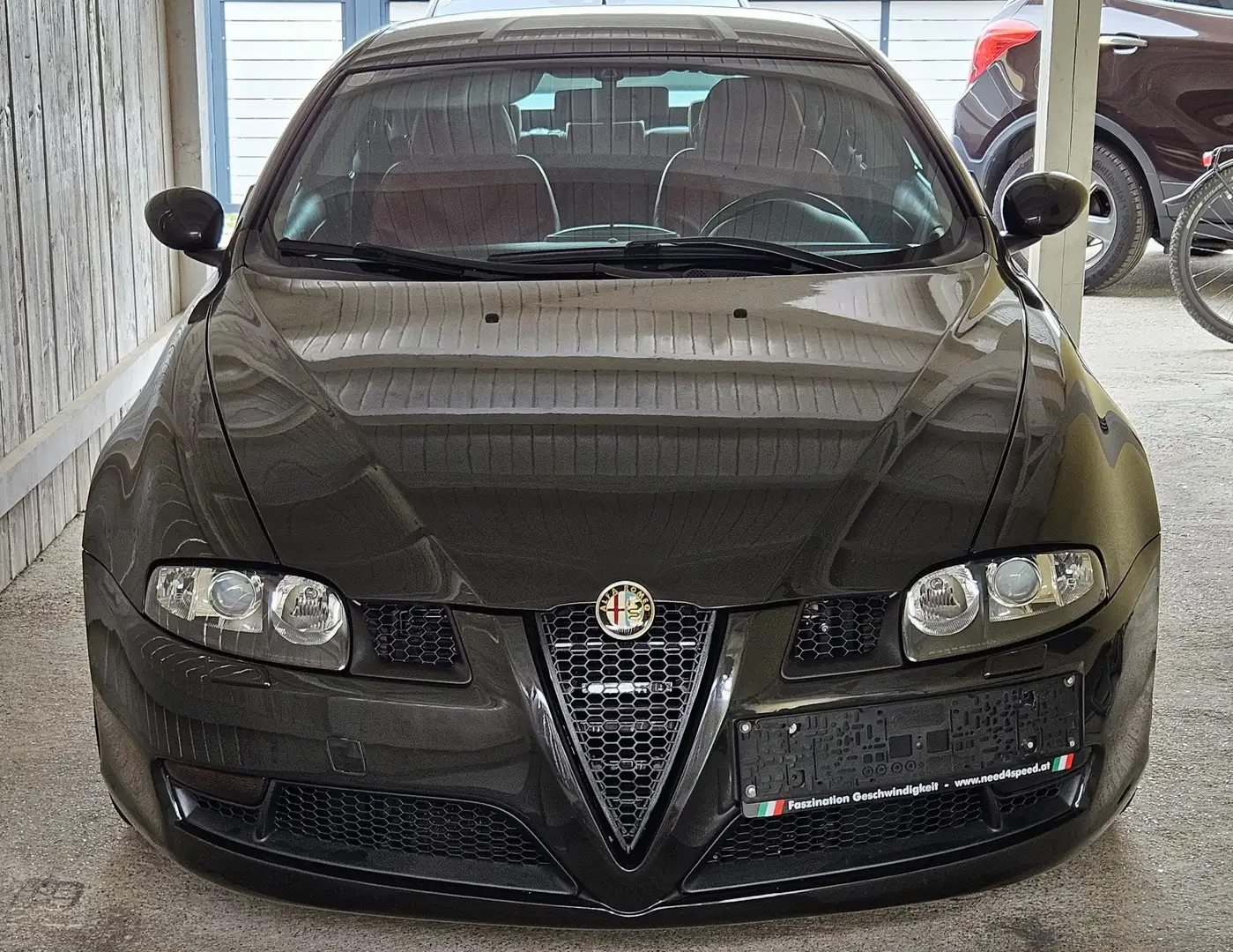 Alfa Romeo GT Alfa GT 3,2 V6 24V Distinctive Distinctive Negru - 2