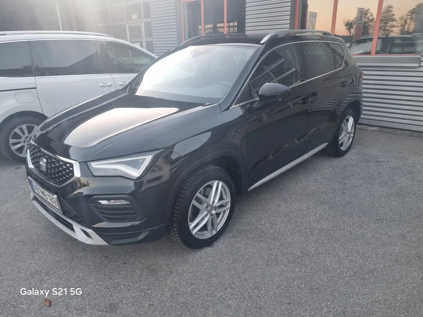 SEAT Ateca Ateca 1,5 Xperience ACT TSI DSG Xperience Schwarz - 2