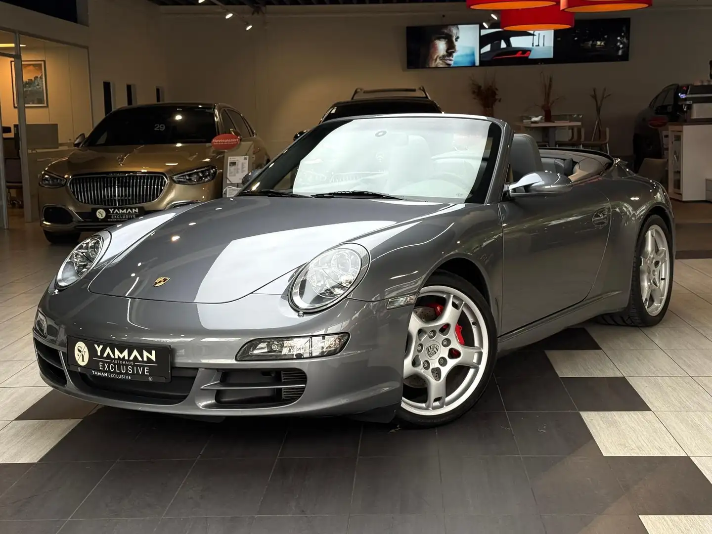 Porsche 911 Carrera S Cabrio Sport-Chrono*U-Frei*2.Hand Grijs - 1