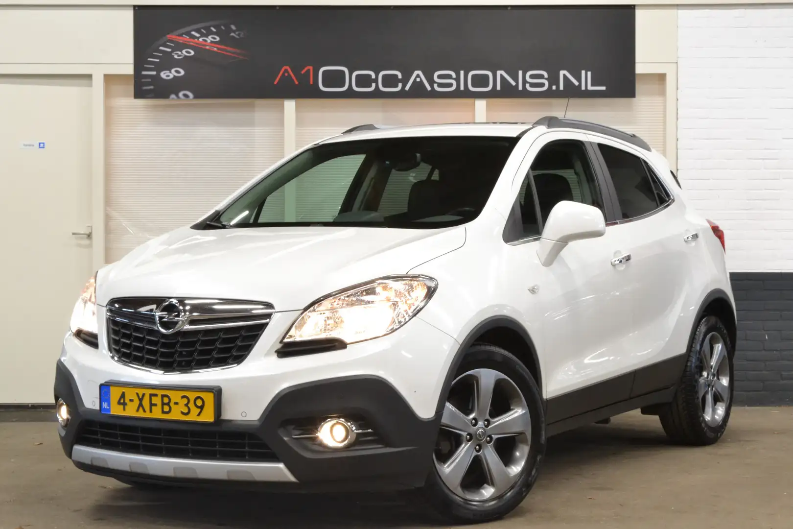 Opel Mokka 1.4 T Cosmo + STUURVERWARIMING + LEDER + AIRCO Wit - 2