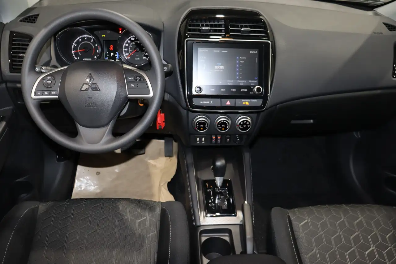 Mitsubishi RVR снимка Mitsubishi RVR