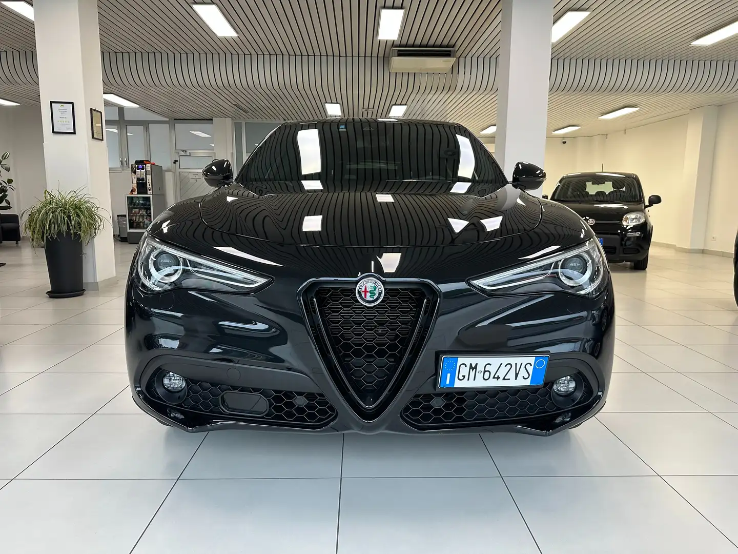 Alfa Romeo Stelvio 190CV AT8 Q4 MY'20 SPRINT SOLI KM 18900 FULL OPT. Nero - 2